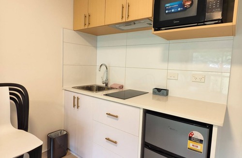 Ngongotaha Apartment | Deluxe Family Plus Apartment with Alpacas - Sleeps up to 5