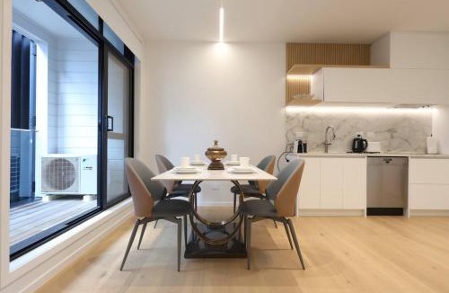 Epsom House | Designer home near Newmarket