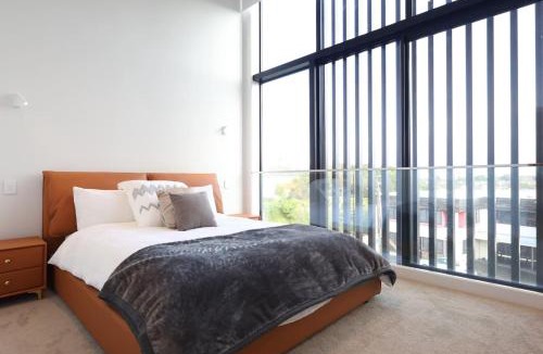 Epsom House | Designer home near Newmarket