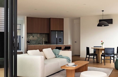 Otahuhu House | Designer Villa | Panoramic Views & Private Spa