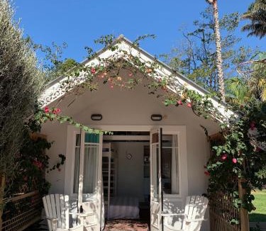 Devonport Apartment | Devonport Summer Cottage