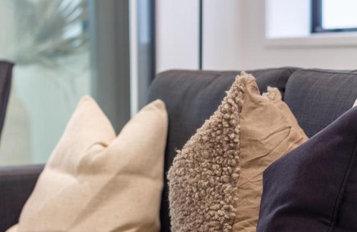 Christchurch City Centre Apartment | Discover Elegance - New central Haven. 3 bedroom