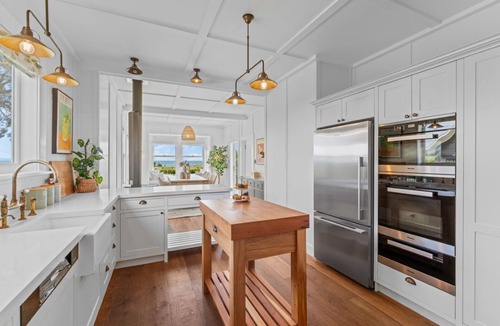 Waitahanui House | Drift @ 5 Mile Bay