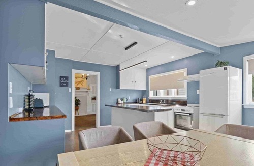 Kaikoura House | Driftwood Villa - KK60166