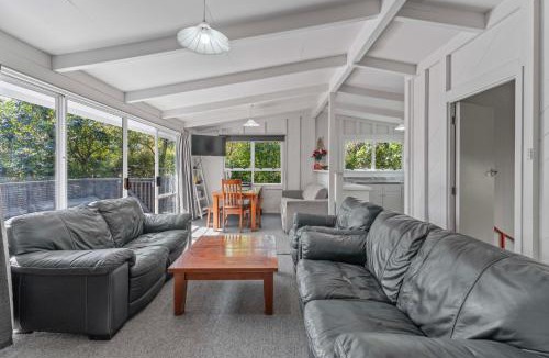 Kuratau House | Duck Inn - Lake Taupo Holiday Home