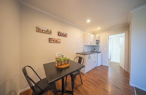 Te Anau House | Dusky Mustering Unit - Te Anau Holiday Home