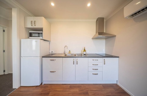 Te Anau House | Dusky Rugby Unit - Te Anau Holiday Home