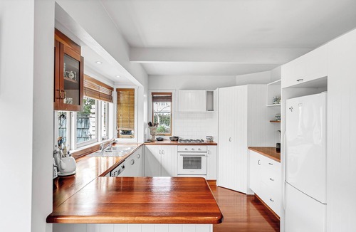 Devonport House | Elegant Escape by Bespoke Stays
