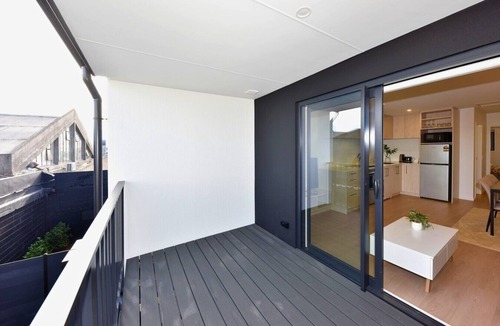 Christchurch City Centre Apartment | Elegant One Bedroom Christchurch Stay