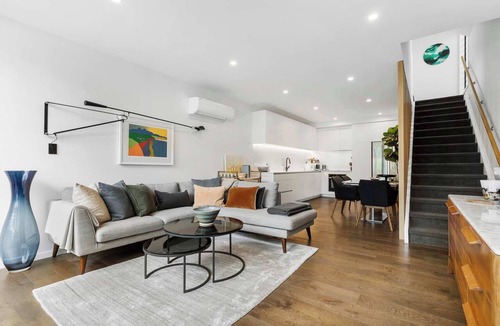 Remuera House | Elegant Remuera 2BDR Retreat Prime Location