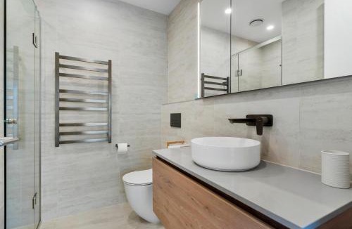 Remuera House | Elegant Remuera 2BDR Retreat Prime Location