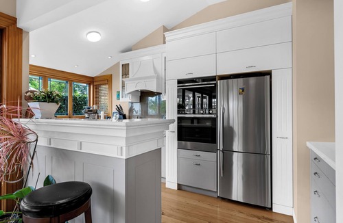 Devonport House | Elegant Villa Retreat by Bespoke Stays
