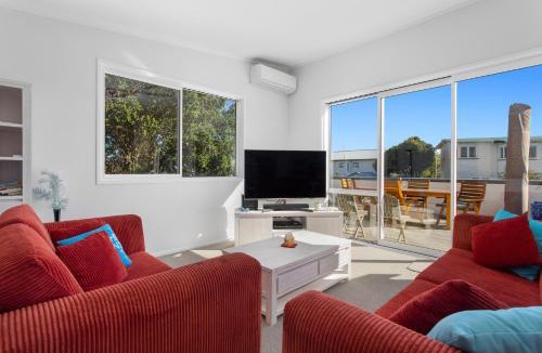 Ohope House | Elevated Beach Oasis - Ohope Beach Holiday Home
