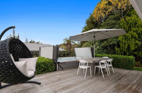 Lynmore House | Epic Escape - Swim Spa, Redwoods, Sleeps 8