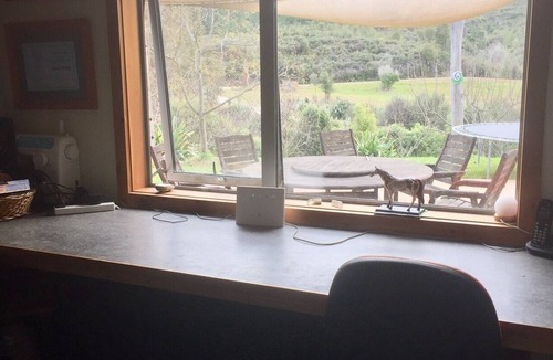 Ngatimoti House | Escape to the Tranquil Countryside of Epona
