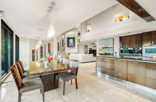 Ngaio Bay Villa | Exclusive Suite Booking