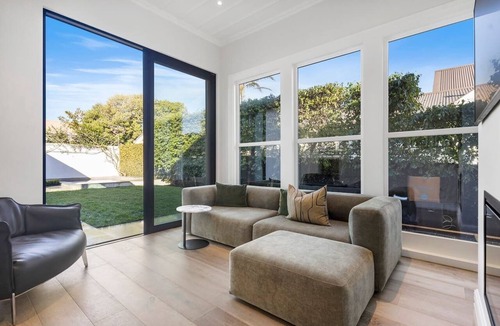 Ponsonby House | Exquisite Elegance by Bespoke Stays
