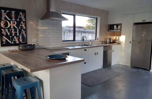Oakura House | Family friendly beach house