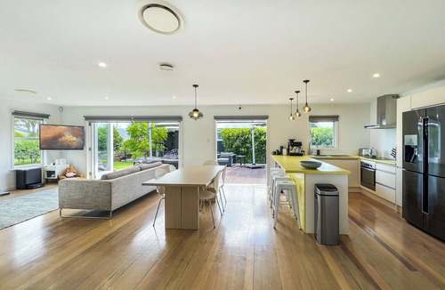 Waipu House | Family friendly in the heart of Waipu