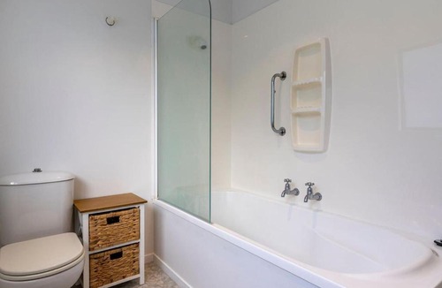 Hilltop House | Family Haven Lake Taupo Escape