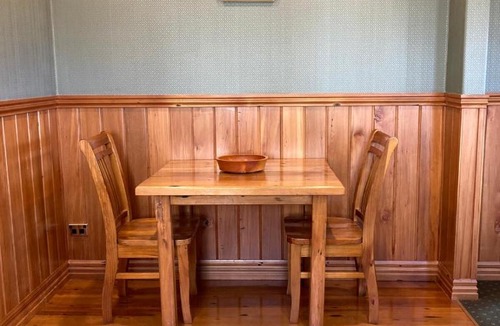 Hurunui Ski Chalet | Fantail Cottage at McLeod Estate