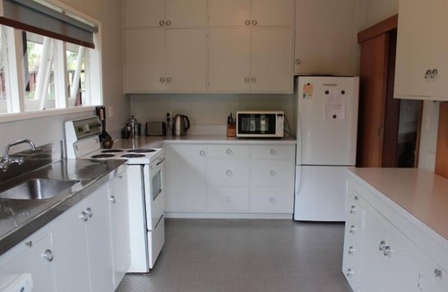 Waipahihi House | Fantastic holiday home with lake and mountain views