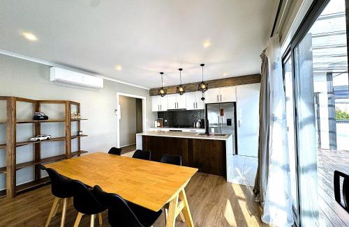Hamilton House | Flagstaff Luxe Haven with Four Bedrooms Retreat