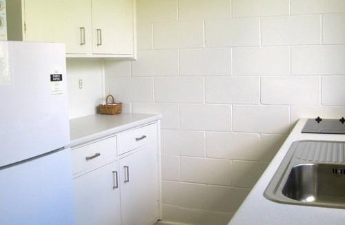 Cooks Beach Cottage | Flaxmill Bay Motel Unit 3 - Flaxmill Bay