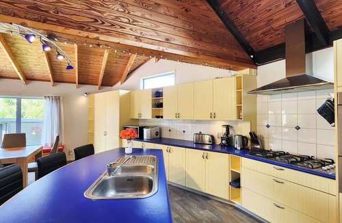 Hahei House | FlipFlop Inn - fully fenced, central home only steps away from shops and beach