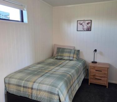 Ngahinapouri House | Forest View Farm Stay