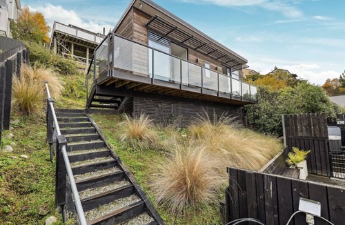 Queenstown House | Frankton Breeze 1 | Close to Queenstown CBD