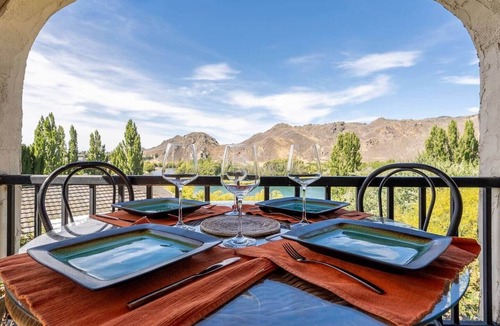 Alexandra Apartment | Garden Room - Mad Hacienda Guesthouse