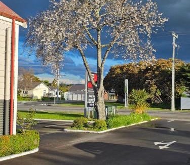 Solway Hotel | Gateway Motor Inn