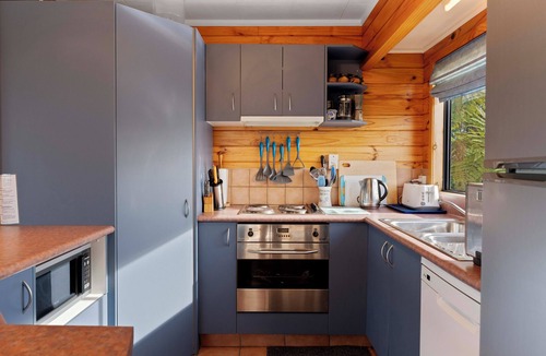 Nukuhau House | Getaway on Grove - Lake Taupo Holiday Home