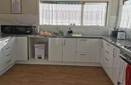 Tokoroa Hostel | Glenview Village Bellbird Lodge
