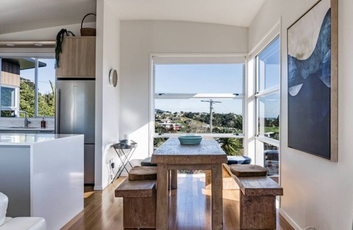Raglan House | Government House Spa Comfort Views