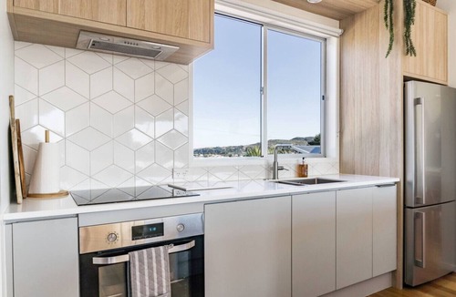 Raglan House | Government House Spa Comfort Views