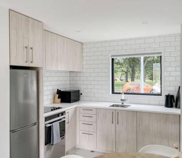 Riccarton Apartment | Hagley Park Townhouse
