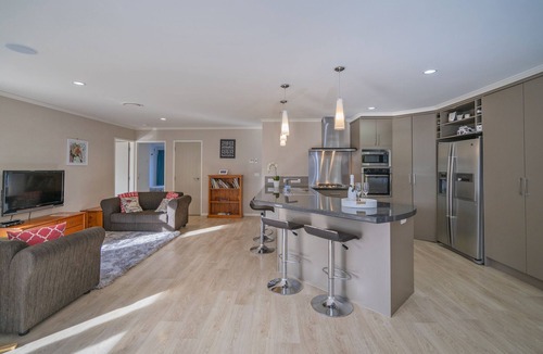 Hahei House | HaHei Haven - Coromandel Holiday Home