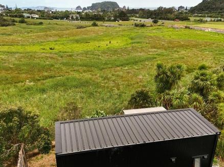 Hahei House | Hahei Tiny Home - Outdoor Bath