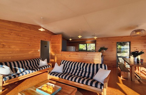 Hahei House | Hahei Vista - the best views you can find! Quiet part of town.