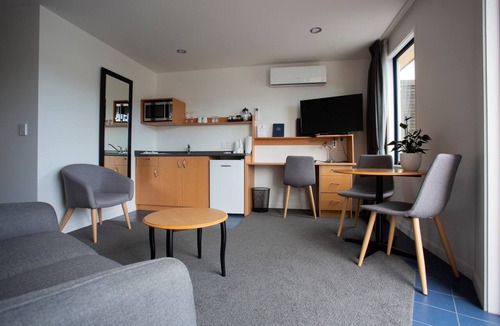 Nelson Hotel | Harbourside Nelson