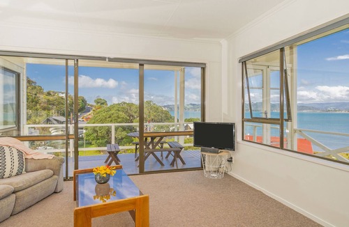 Whitianga Cottage | Haven on Haddon - Whitianga Holiday Home