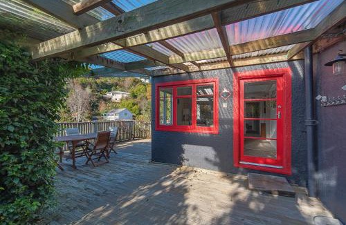 Nelson House | Haven View Cottage