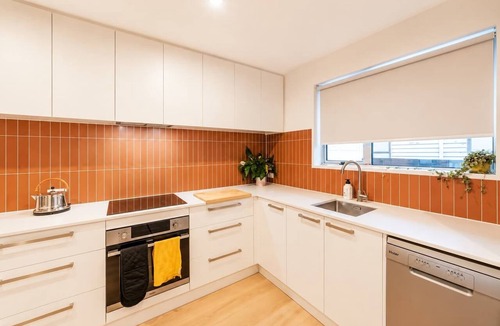 Linwood House | Hereford Haven 2BR w Parking | Near CBD & Stadium