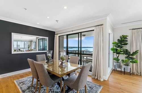Auckland Central Business District Apartment | Heritage Penthouse with Rooftop Pool & Balcony