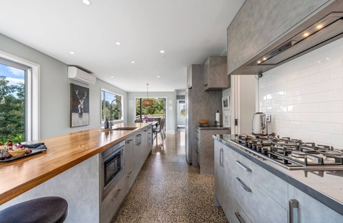 Acacia Bay House | Hideaway at the Bay