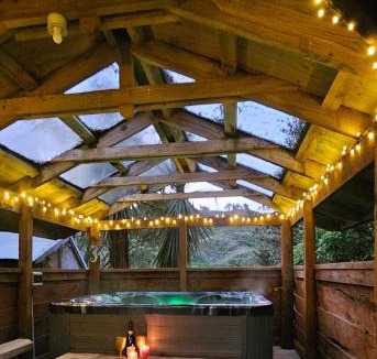 Wellington Region Apartment | Hill Top Hideaway - Self Contained Guest Suite with Private Spa
