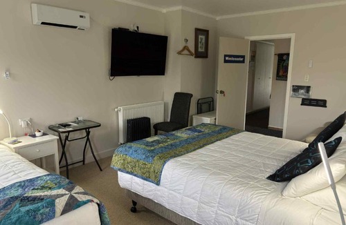 Hokitika Bed & Breakfast | Hokitika - Blue Spur Bed and Breakfast