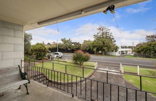 Paeroa House | Home away from Home